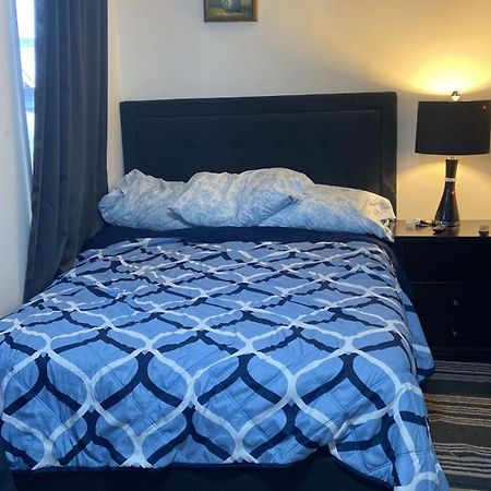 Cozzy Room With Private Entrance And Drive Way New York Eksteriør bilde