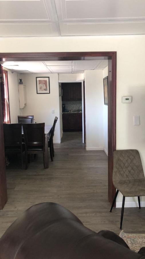 Cozzy Room With Private Entrance And Drive Way New York Eksteriør bilde