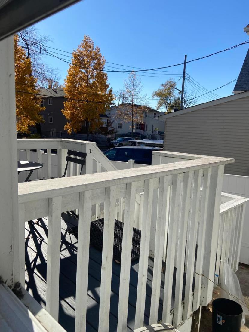 Cozzy Room With Private Entrance And Drive Way New York Eksteriør bilde